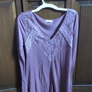 Long sleeved top worn once